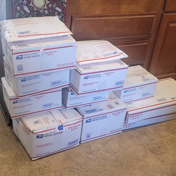 LIVE NOW Notification $5- $10 Starts - Picture 6 of 6